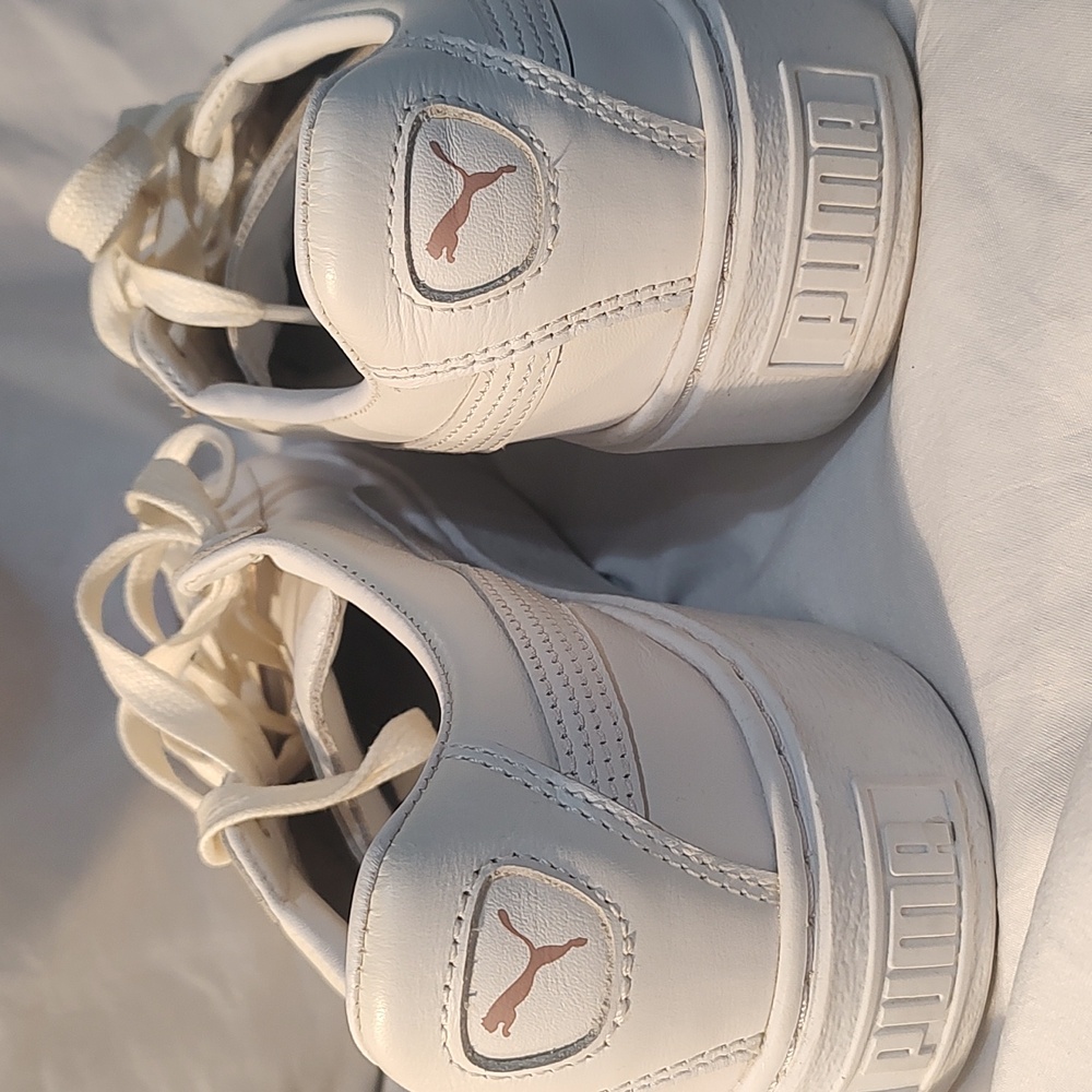 Puma women's white and Rose Gold platform sneaker - Picture 4 of 7
